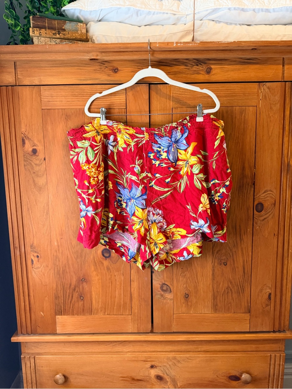 a new day Red Floral Bermuda Shorts